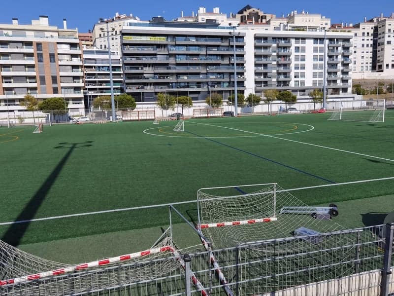 815375_ori_estadio_do_sport_lisboa_e_benfica_luz_campo_n_2 (1)
